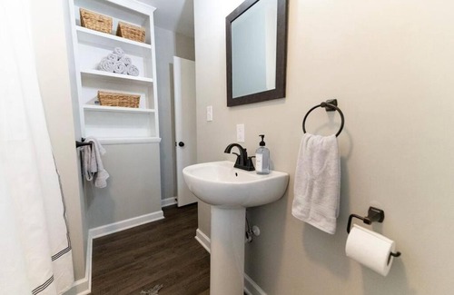 Edenton House | Edenton 3 BR/2 Bath king, Fire Pit