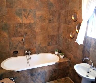 Lichtenburg House | Edenville Guesthouse
