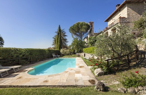 Castel San Gimignano Apartment | Edera Apartment in a small tuscan village of San Gimignano Municipality