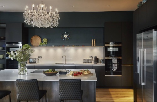 Chester House | Edgar House - a detached house that sleeps 16 guests in 7 bedrooms