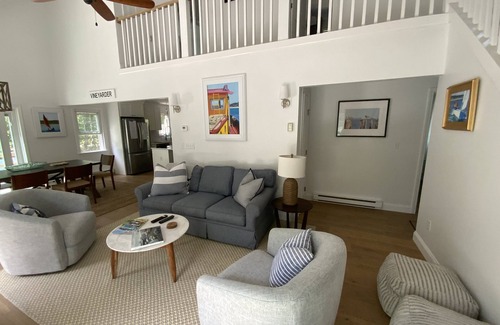 Katama House | Edgartown/Katama Newly Renovated Vineyard Escape