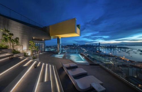 Pattaya Bay Apartment | Edge Central Pattaya, Luxury Place, High Speed internet