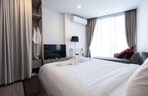 Pattaya Bay Apartment | Edge Central Pattaya - Luxury 1 BR Apartment - 6th Floor #51