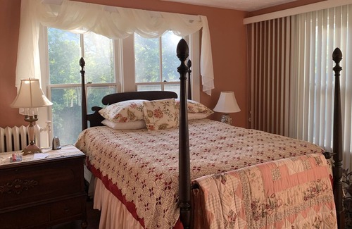 Nelson Other | Edge Hill B & B Country Inn