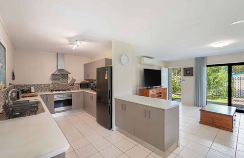 Edge Hill House | Edge Hill Serenity - Space, Privacy, Outdoors