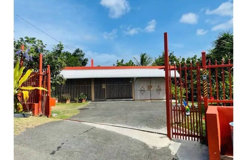 Playa Fortuna House | Edge of El Yunque Rainforest Air conditioned