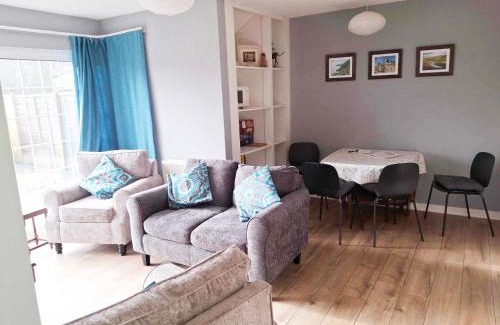 Christchurch Apartment | Edge of Exmoor Garden Flat, dog friendly, sleeps 2 - 4