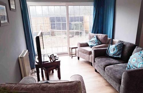 Christchurch Apartment | Edge of Exmoor Garden Flat, dog friendly, sleeps 2 - 4
