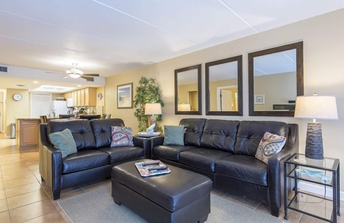 South Padre Island Condo | Edgewater 302 - Cozy furnishings;Beachfront pool;Near hot spots