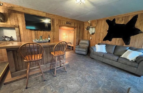 Cowanesque Cabin | Edgewood Lodge Mountain Retreat