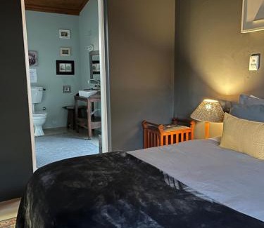 Pringle Bay Apartment | Edible Shores