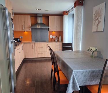 Newhaven Apartment | Edinburgh City Sea View Harbour Apartment