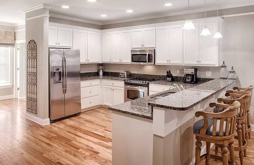 Ocean Ridge Resort | Edisto Island "EDI-Slow" SC King Cotton Villas Resort–3BD/4BA Presidential Suite