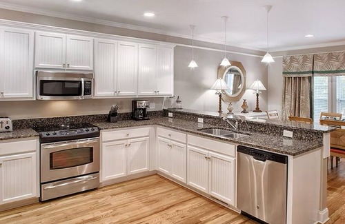 Ocean Ridge Resort | Edisto Island "EDI-Slow" SC King Cotton Villas Resort–3BD/4BA Presidential Suite