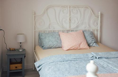 Zrenjanin Apartment | Edith Piaf