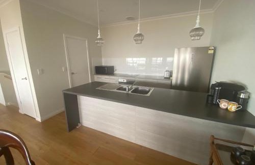 Melville House | Edithburgh Sea Views