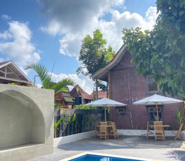 Tetebatu Hotel | EDRIAN BUNGALOWS