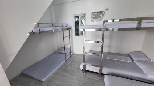 Padre Burgos House | EDVIL BEACH RESORT