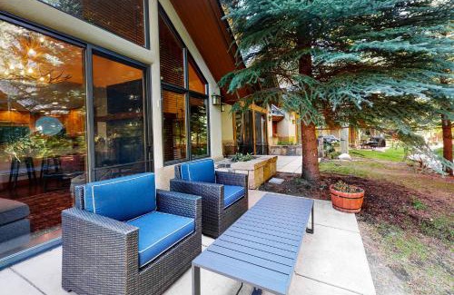 Edwards House | Edwards Elegance