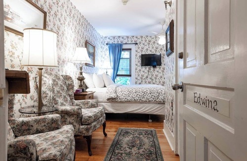 Stratford Apartment | Edwina Stone Maiden Inn