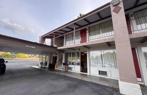 Wytheville Hotel | Edyn Hotel By Townhouse Wytheville US 52