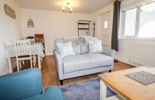 Portmellon Apartment | EdyVean
