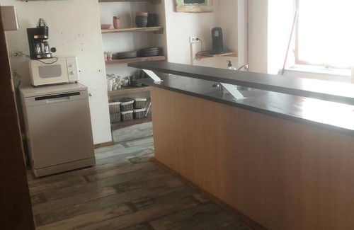 Historic Downtown House | Een Bron van Rust - Die Quelle Voor 12 Personen