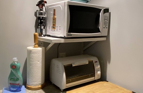 Mitchell Apartment | Efficiency Studio Suite in Mitchell - near Stratford, Ontario.
