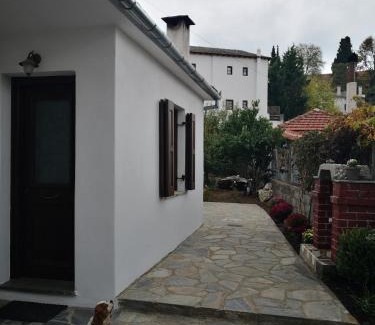 Portaria House | Effrosini Stonehouse center Portaria