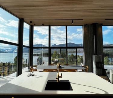 Ballangen House | Efjord and Stetind Resort - Cabin Stetind
