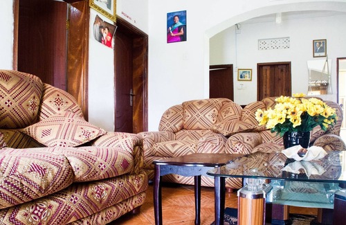 Kanungu Hotel | Efraz Motel Kanungu