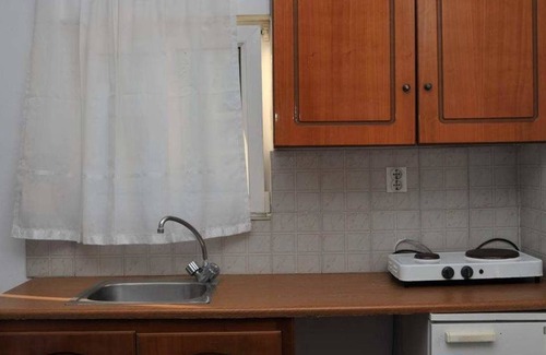 Leros Apartment | Efstathia Hotel