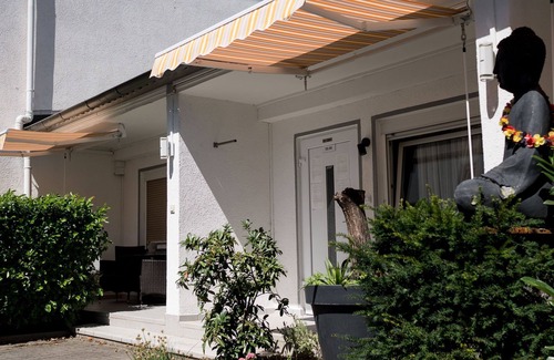 Darmstadt Apartment | EG 01 - Apartments near the city center