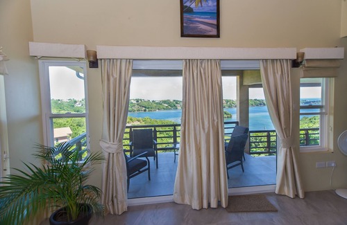 Arawak Hill Villa | Egmont View, Stunning Four bedroom villa In Quiet Private Location