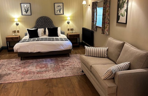 Nailsworth Hotel | Egypt Mill Hotel