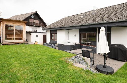 Waxweiler House | Eifel-resort