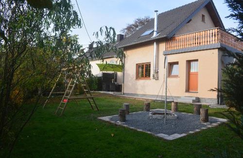 Steinmehlen House | Eifelferienhaus Pruem