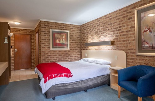 Eildon Hotel | Eildon Parkview Motor Inn. Room 12