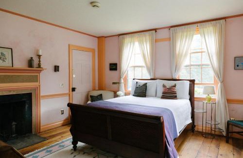 Old Mystic Bed & Breakfast | Eileen of Mystic