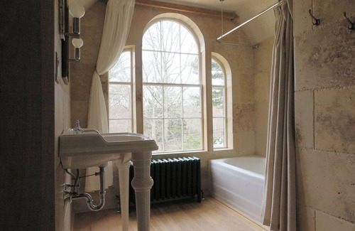 Old Mystic Bed & Breakfast | Eileen of Mystic