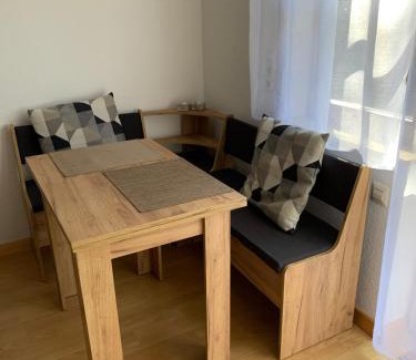 Ostrach Apartment | Einladendes Appartement im Grünen für 2 Personen