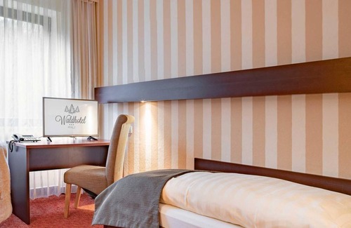 Eisenberg Bed & Breakfast | Einzelzimmer Komfort - Waldhotel