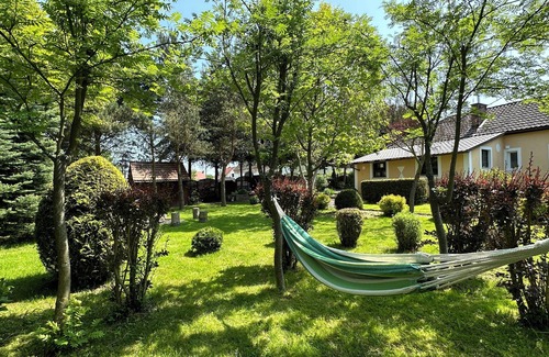Klodzko Miasto House | Einzigartiges Ferienparadies in Einem 6000 m2 Garten für Erholung und Romantik