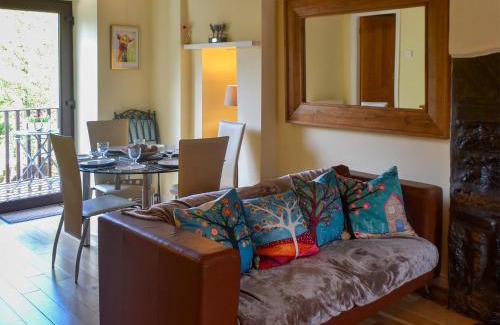 Penmachno House | Eirianfa