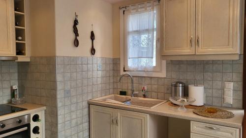 Steniai House | Eirini Home