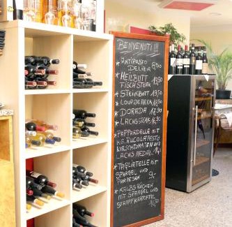 Eilenburg Hotel | Eiscafe-Pizzeria-Hotel Rialto