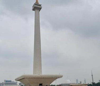 Kemanggisan Hotel | Eisei House