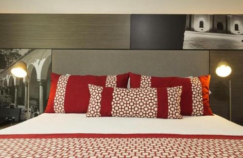 Chico Hotel | EK Hotel By Preferred Hotels Group