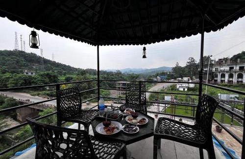 Nahan Hotel | Ekaanta retreat