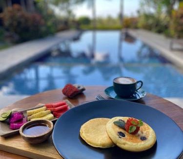 Jerowaru Hotel | Ekas secret garden surf villas, walk to waves